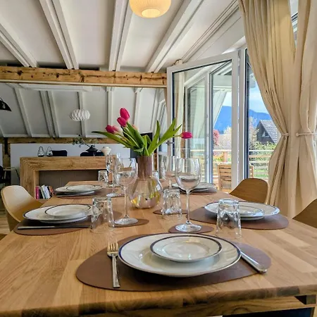 - Alpenblick & Pure Erholung Semesterbostad Siegsdorf